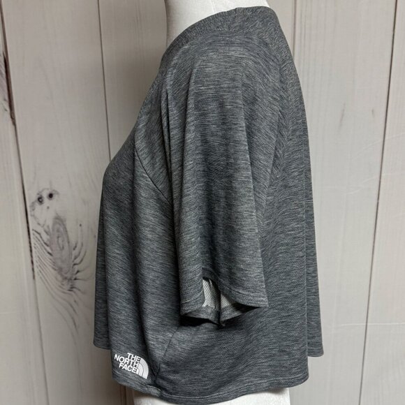 The North Face Women’s Vyrtue Boxy Cropped Dark Gray T-Shirt - Size Large - EUC - Picture 2 of 10